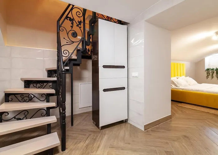 Avangard Saint Teodora Ii *