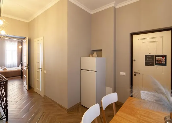 Avangard Saint Teodora Ii * Leópolis