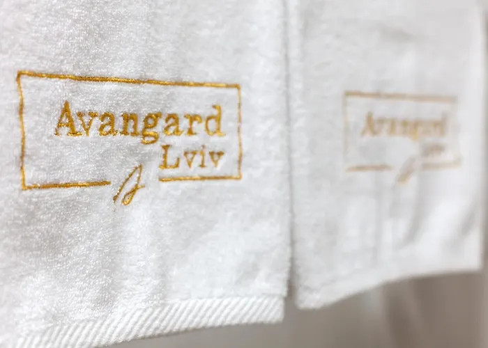 Avangard Saint Teodora Ii Leópolis